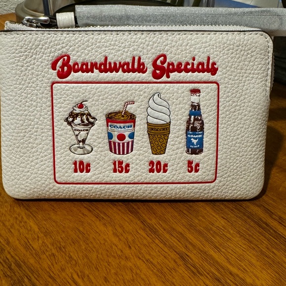 NWT Coach Boardwalk Specials wristlet - Picture 5 of 8